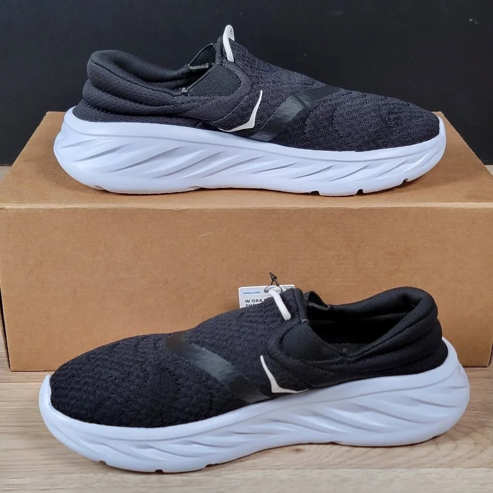 Hoka One One Ora Recovery 2 Shoes Womens Sz 7 B White Black athletic Sneaker - Picture 2 of 8